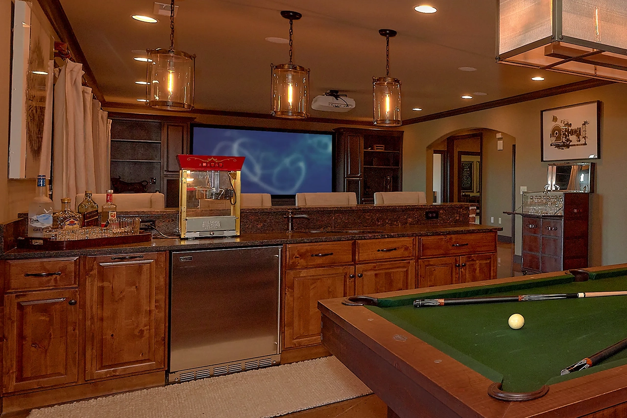 Lower Level Billiard Room with Bar